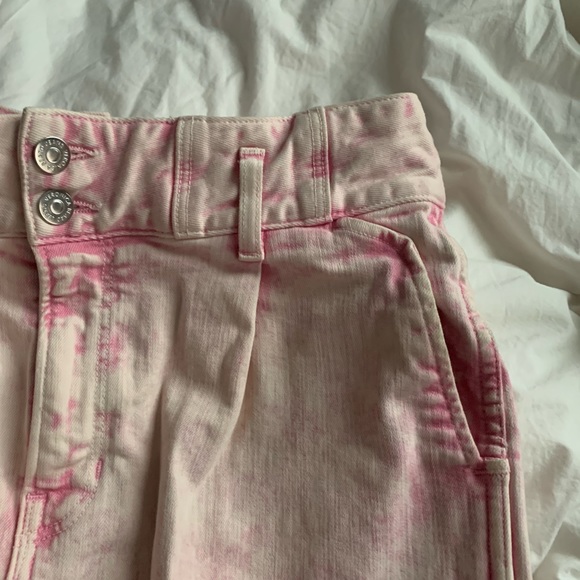 Veronica Beard Monika Tapered Acid Wash Jeans - Picture 6 of 10